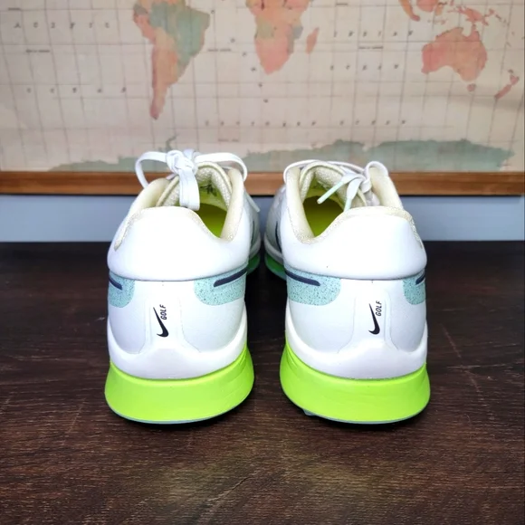 BRAND NEW Nike Air Zoom Infinity Tour Next % Golf Shoes Sail/Green Womens Sz 9.5
